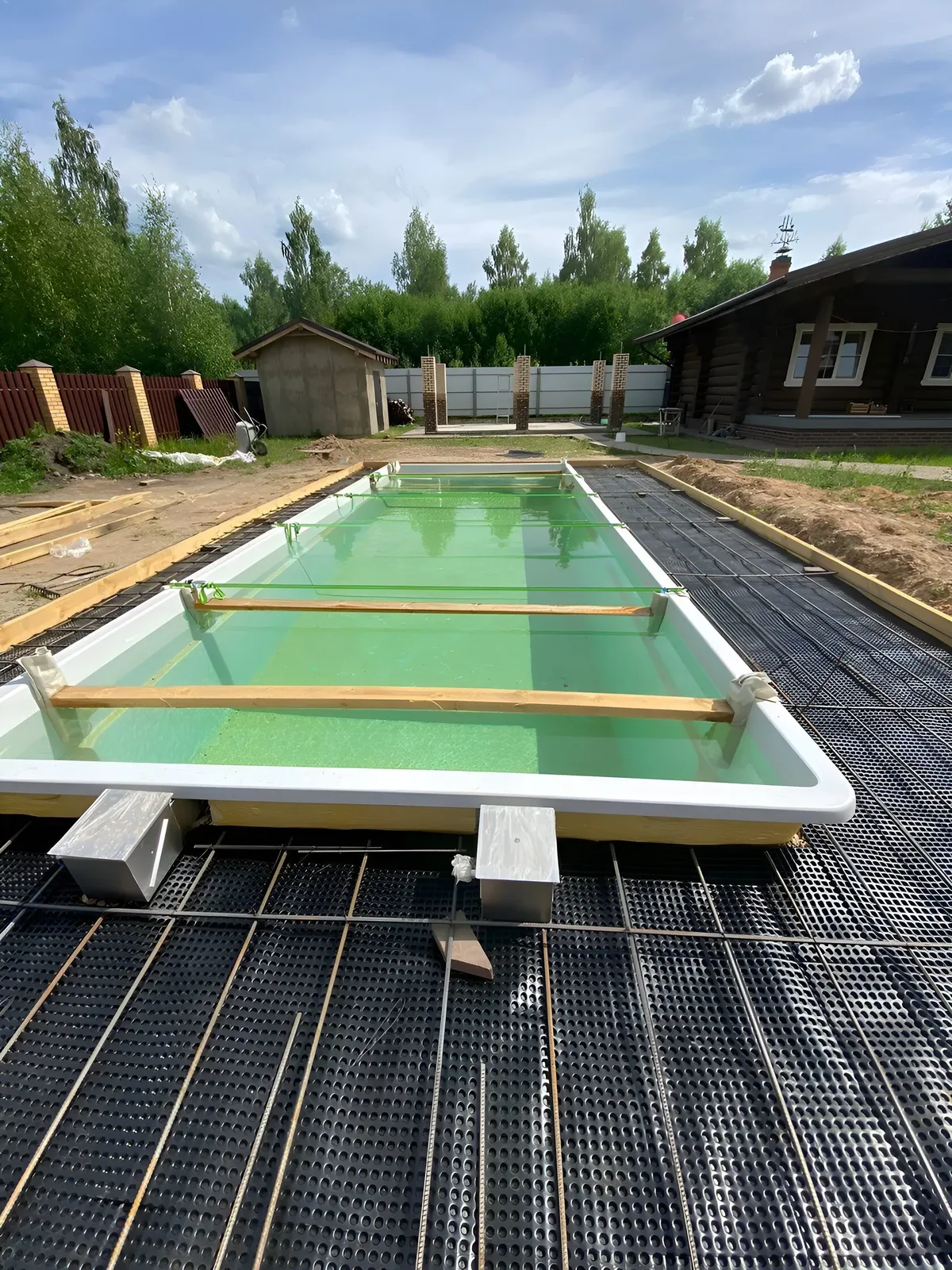 Laguna 9 — вечернее освещение в Уссурийске