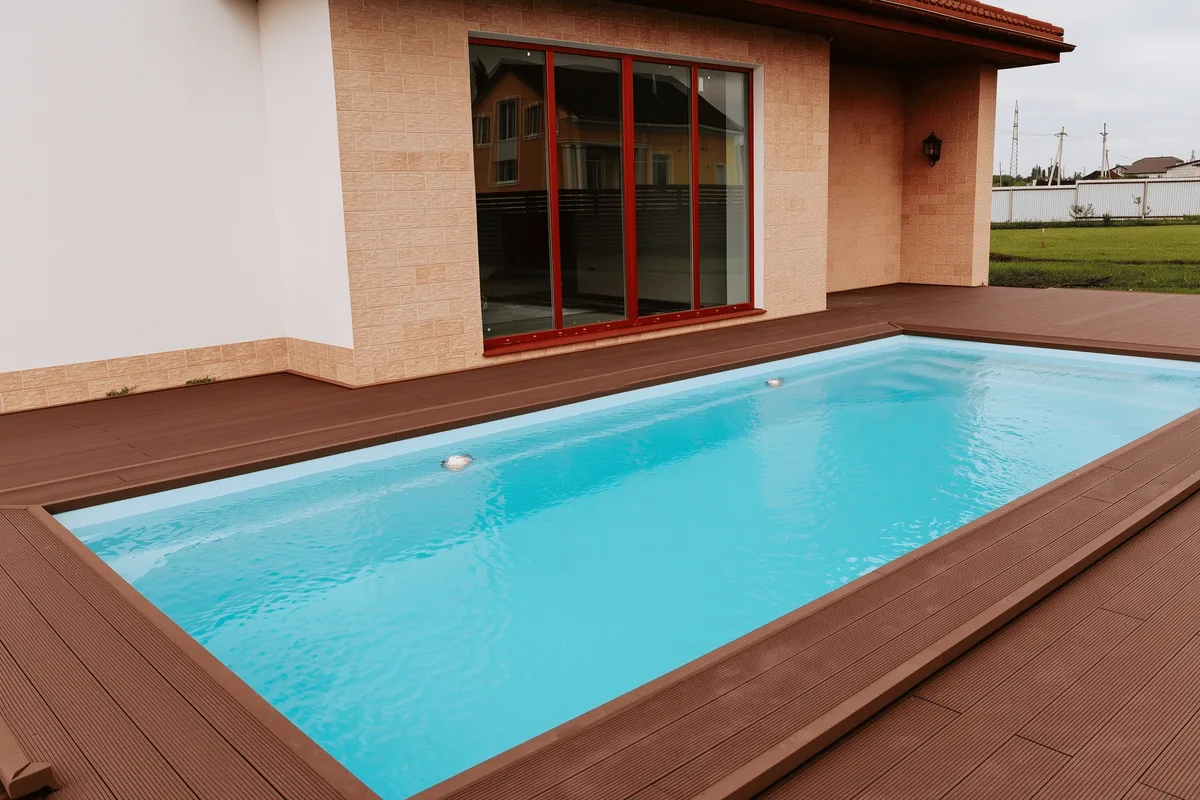 Композитный бассейн Laguna 8 — вид сверху в Уссурийске