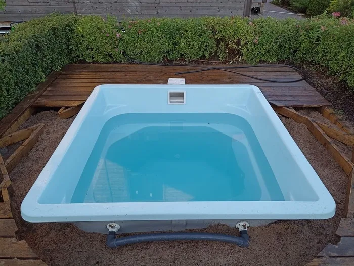 Композитная купель Laguna 2 — установка в Уссурийске